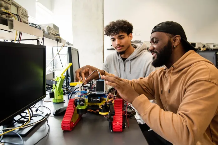 Young engineers put theory into action in the RS supported Formula Student programme