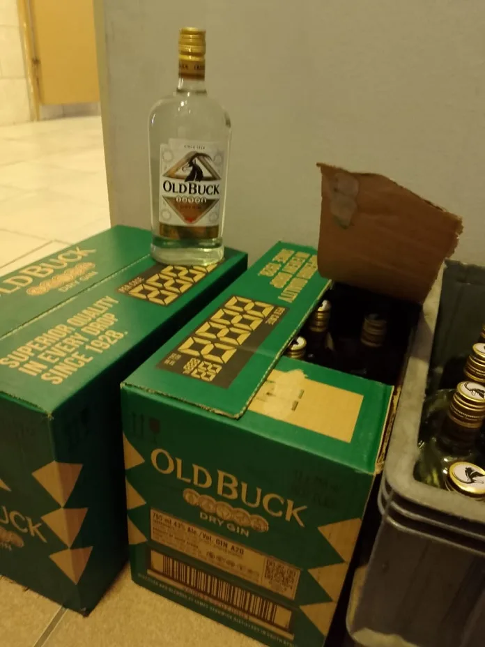 Illegal Liquor Plant Busted in Coordinated Police Operation 2 593334226 1277969274354710 7020948573279360030 n