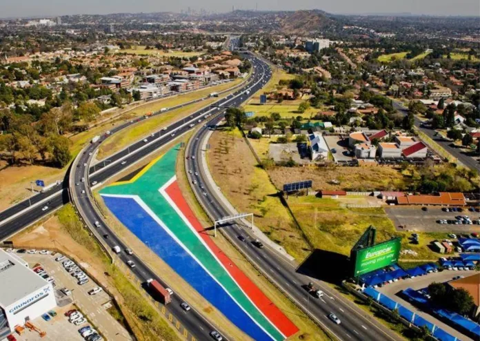 BRAND SOUTH AFRICA AND SOUTH AFRICA DAY CELEBRATE WORLD’S LARGEST ON THE GROUND FLAG