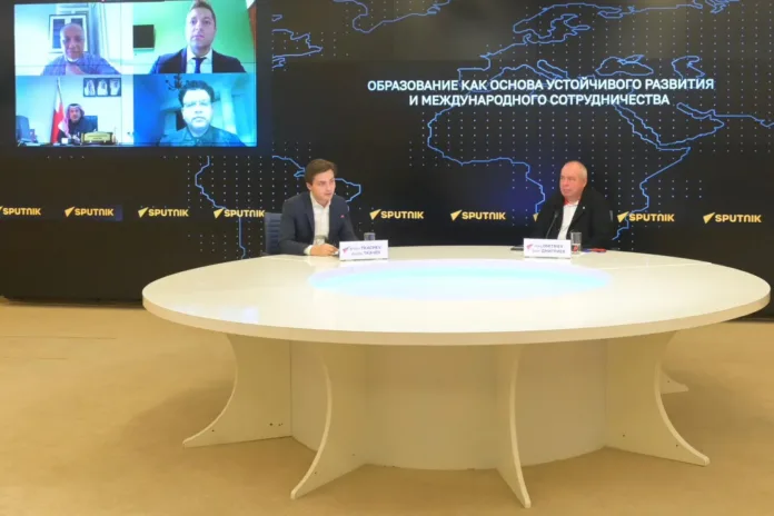 Sputnik Holds Discussion for UNESCO World Education Day