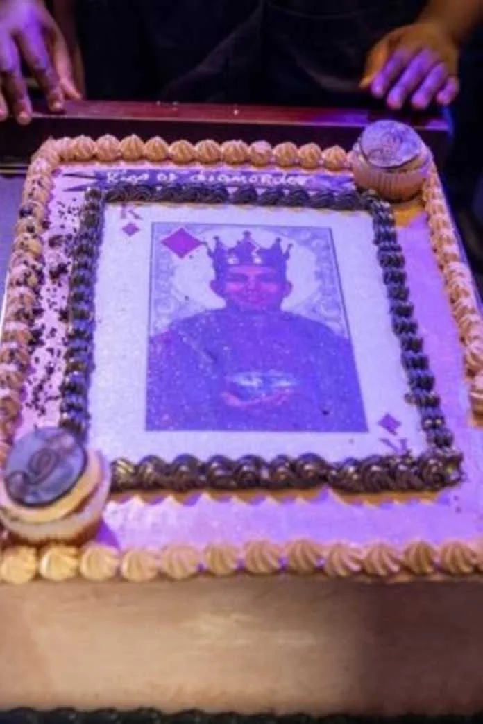King of Diamonds cake