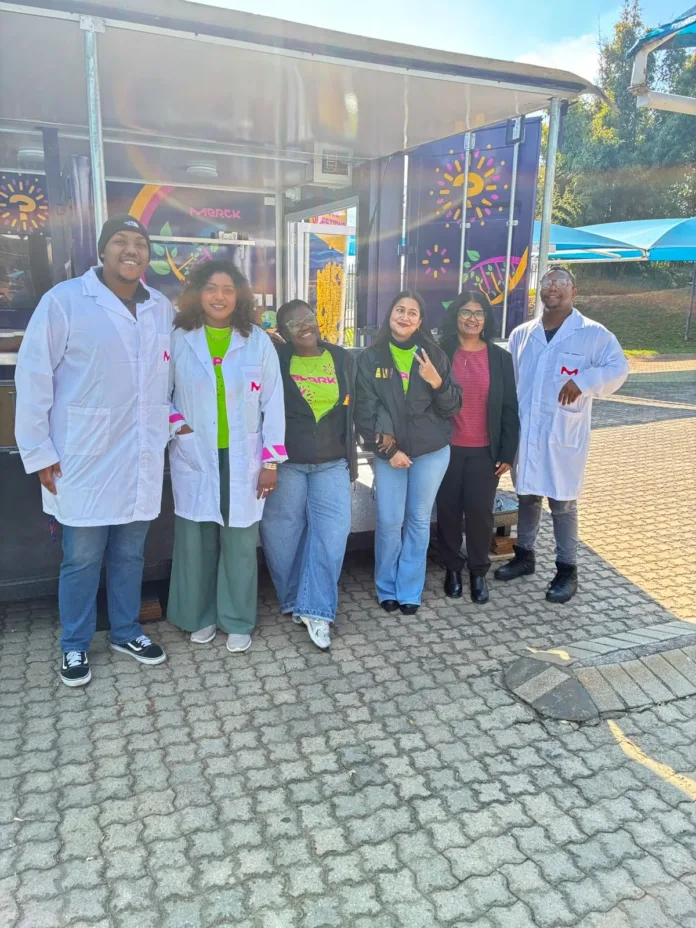 Curiosity Cube™ Inspires Future Scientists in Johannesburg Through Hands-On Discovery