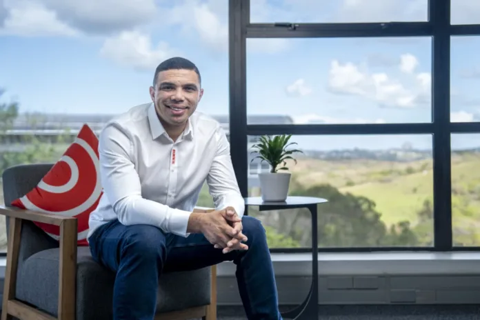 THE UNLIMITED CALLS UP BRYAN HABANA AS ITS WINGMAN
