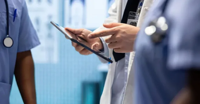 PREPARING SOUTH AFRICA’S HEALTHCARE WORKFORCE FOR A DIGITAL FUTURE PREPARING SOUTH AFRICA’S HEALTHCARE WORKFORCE FOR A DIGITAL FUTURE
